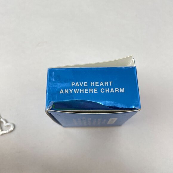 Avon Pave Heart Anywhere Charm Silver-Tone‎ Love Gift Box New - Picture 8 of 11